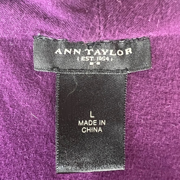 Ann Taylor, Size Large, Cowl neck, Cap Sleeve, Dark Purple - Picture 7 of 8